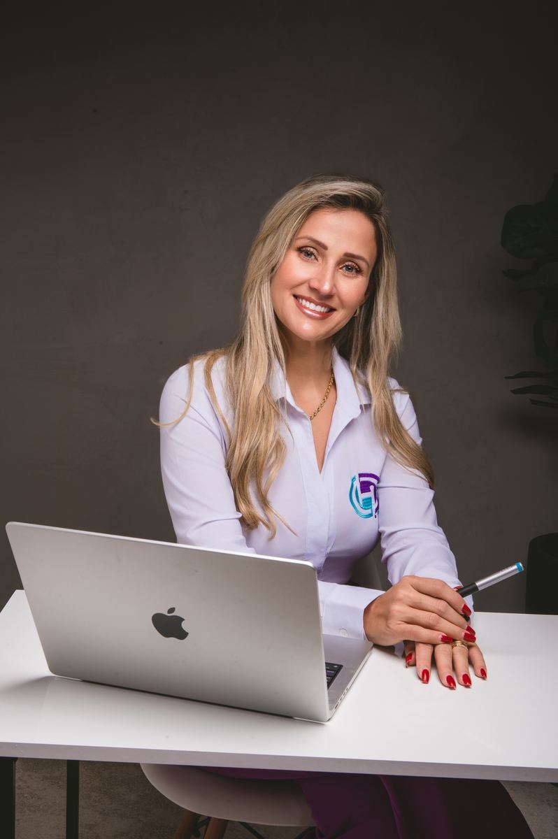 Renata Barcellos, fundadora da Help Gestão e Serviços